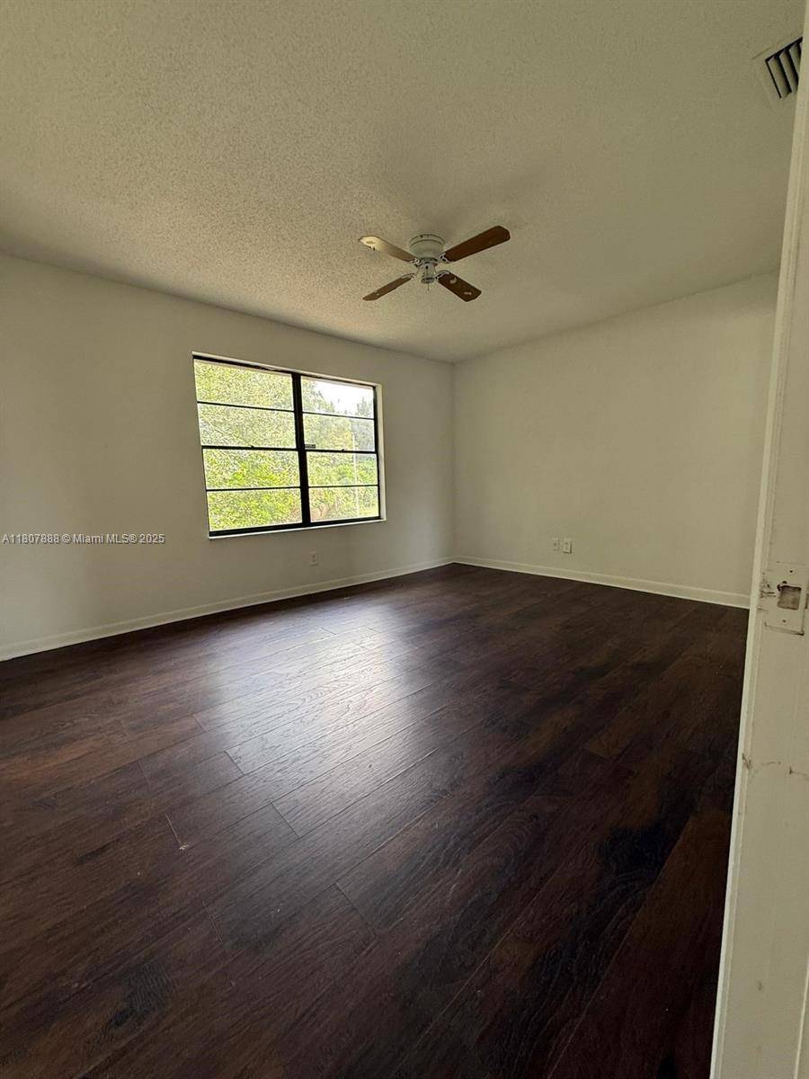 West Palm Beach, FL 33417,5154 Breckenridge Pl #42