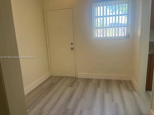 South Miami, FL 33143,6505 SW SW 57th Court #4
