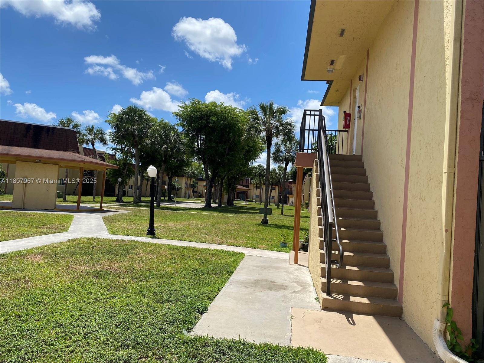 Lauderhill, FL 33313,2840 NW 55th Ave #2D