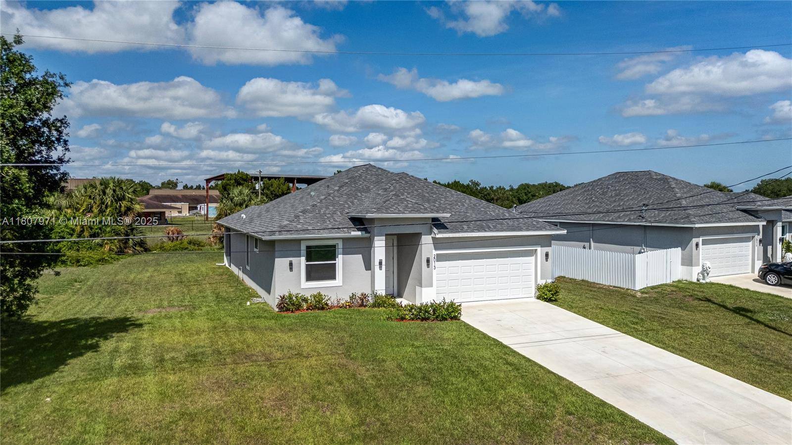 La Belle, FL 33935,2013 INGLEWOOD CIR