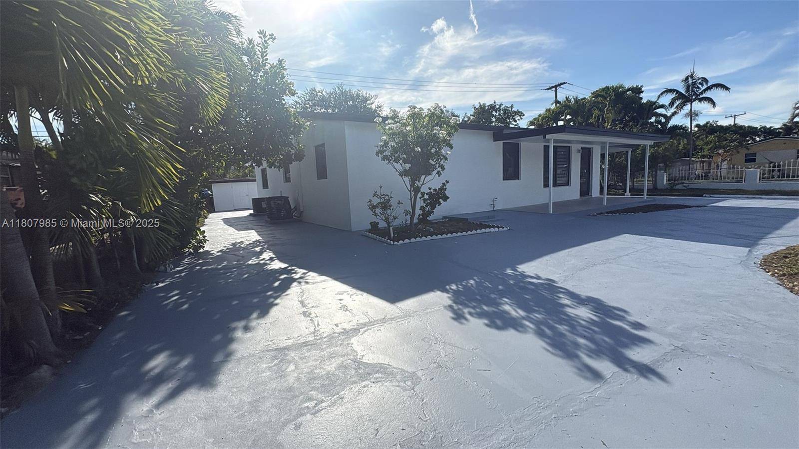 Hollywood, FL 33024,1440 N 71st Ave #2