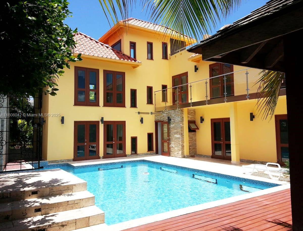 00,1 VISTA DEL MAR