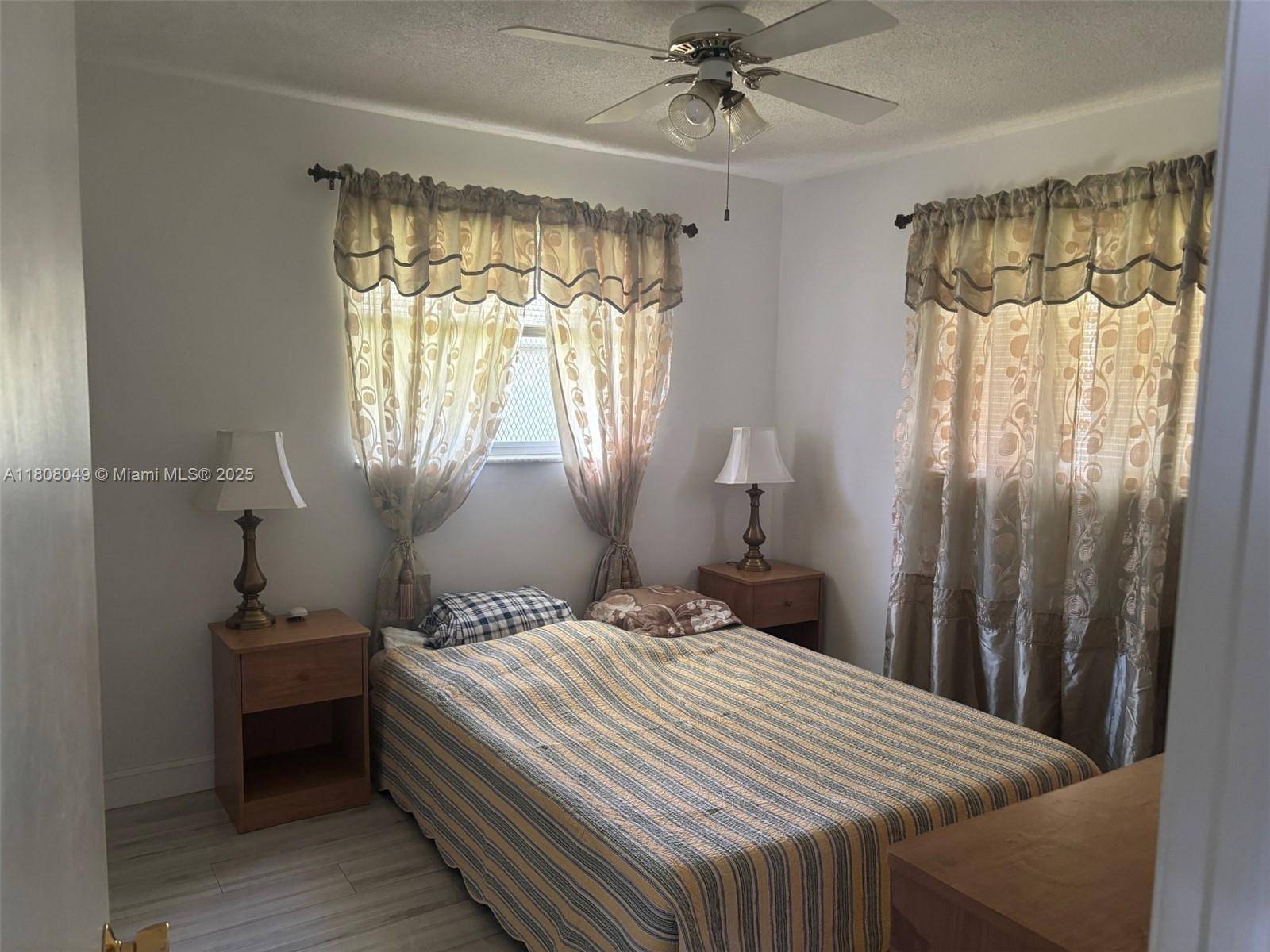 Hollywood, FL 33021,2427 Garland Cir #195