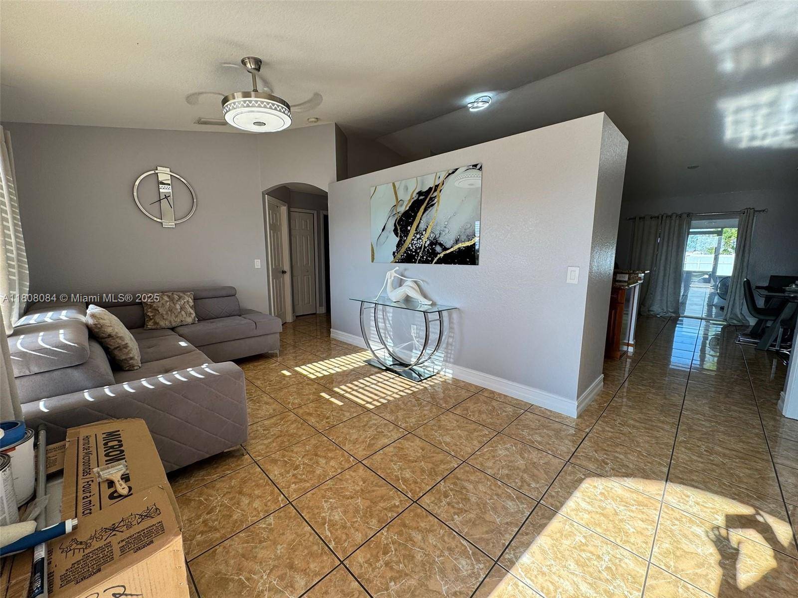 Cape Coral, FL 33993,1011 1011 NW 12th AVE