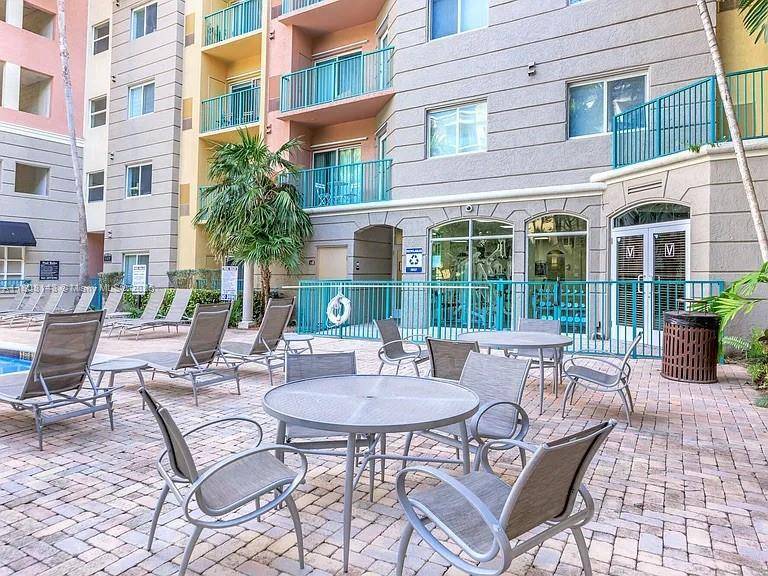 South Miami, FL 33143,6001 SW 70th St #229