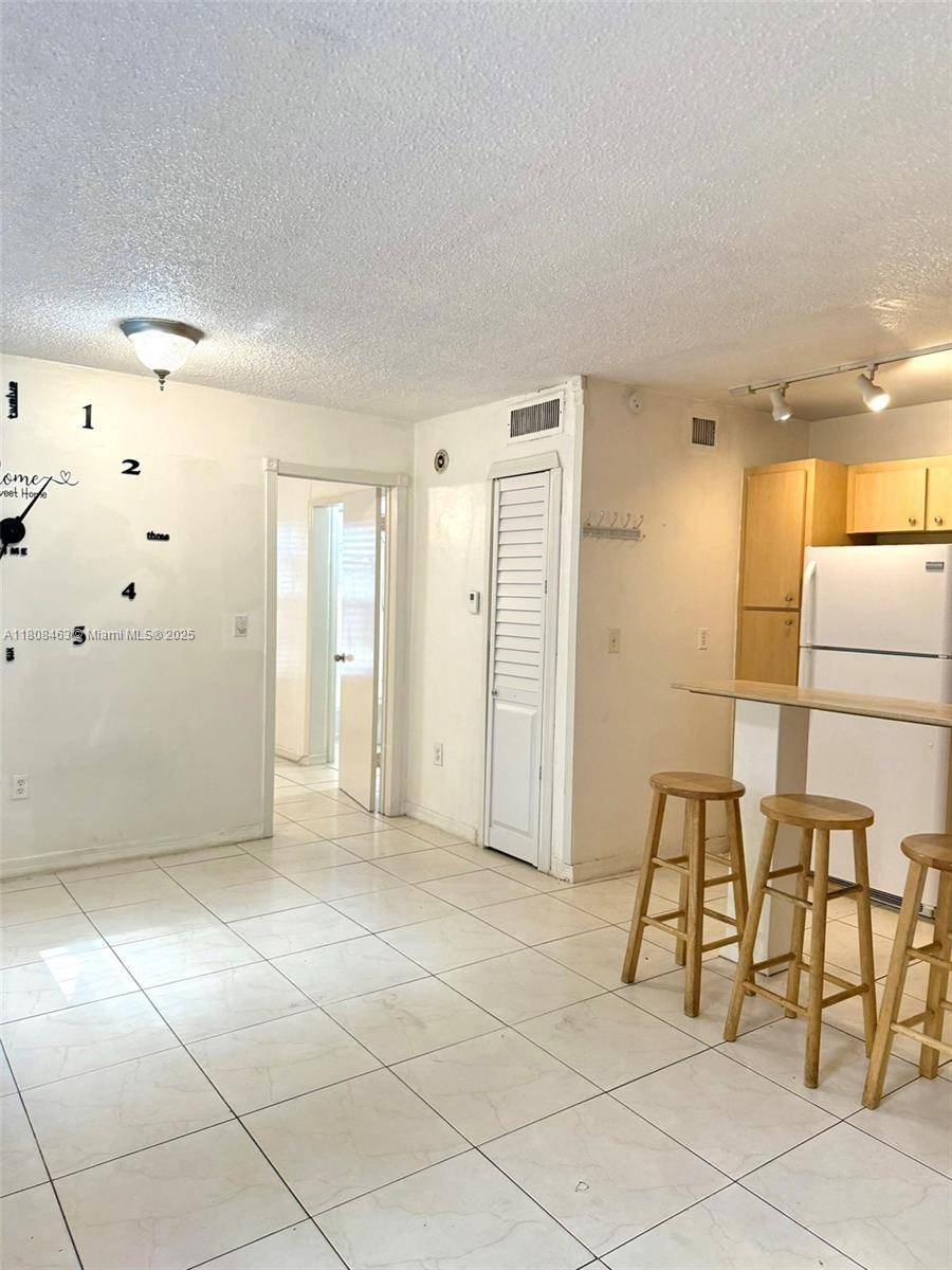 Miami, FL 33125,1525 NW 19th Ter #2