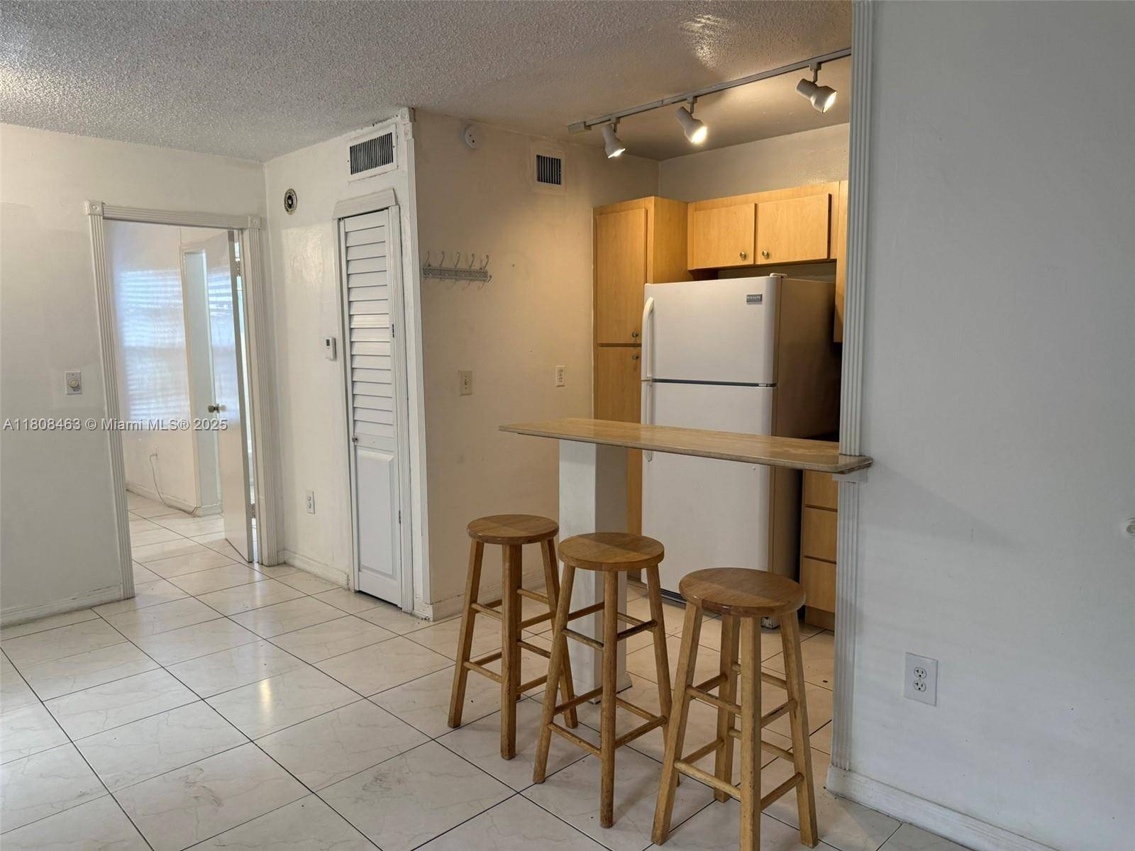 Miami, FL 33125,1525 NW 19th Ter #2