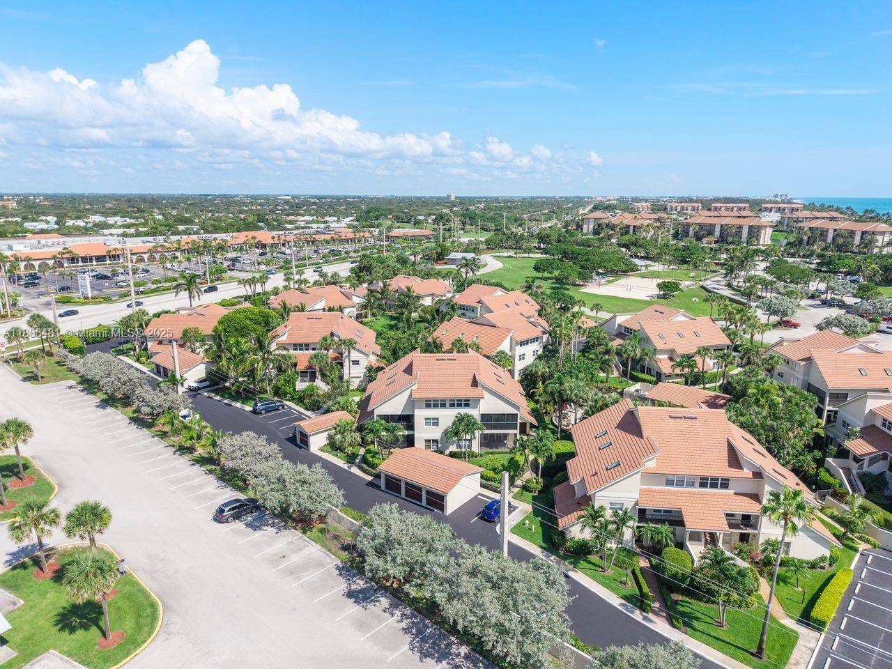 Jupiter, FL 33477,4161 S US Highway 1 #G2