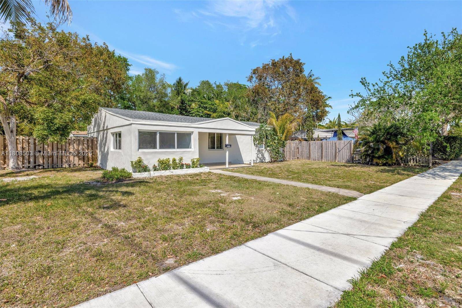 Fort Lauderdale, FL 33315,843 SW 20th St