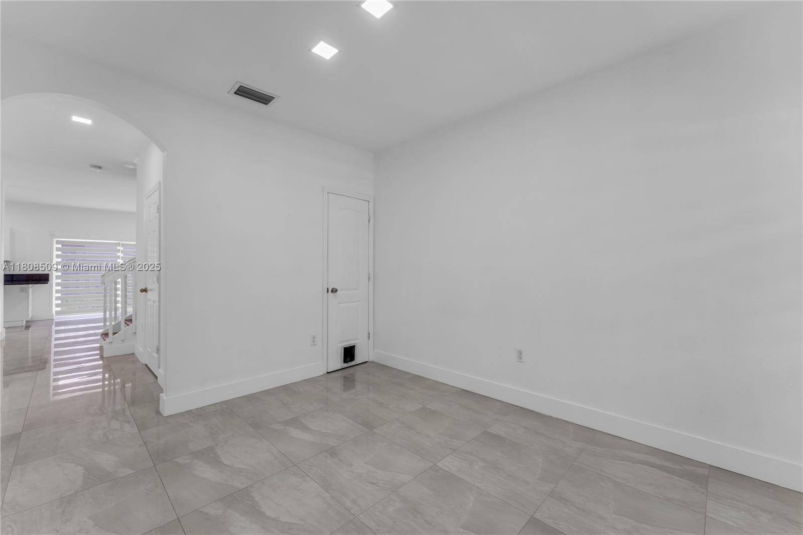 Cutler Bay, FL 33190,9285 SW 220th Ter
