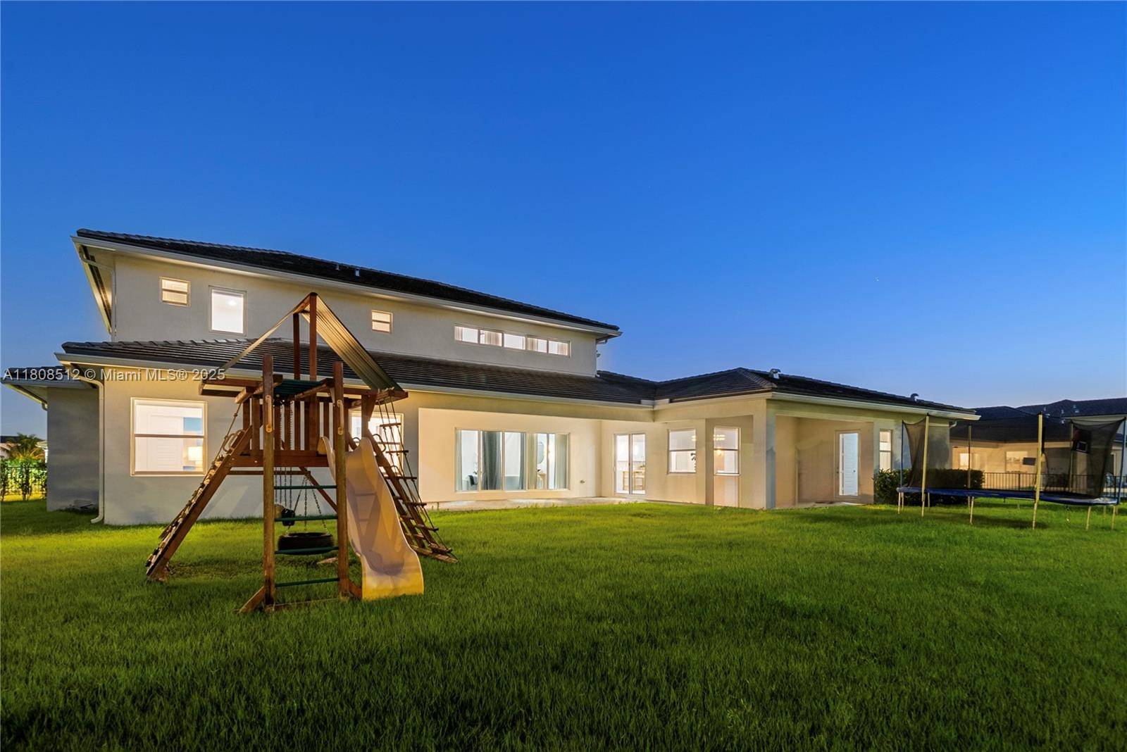 Davie, FL 33324,11035 N Sierra Ranch Dr
