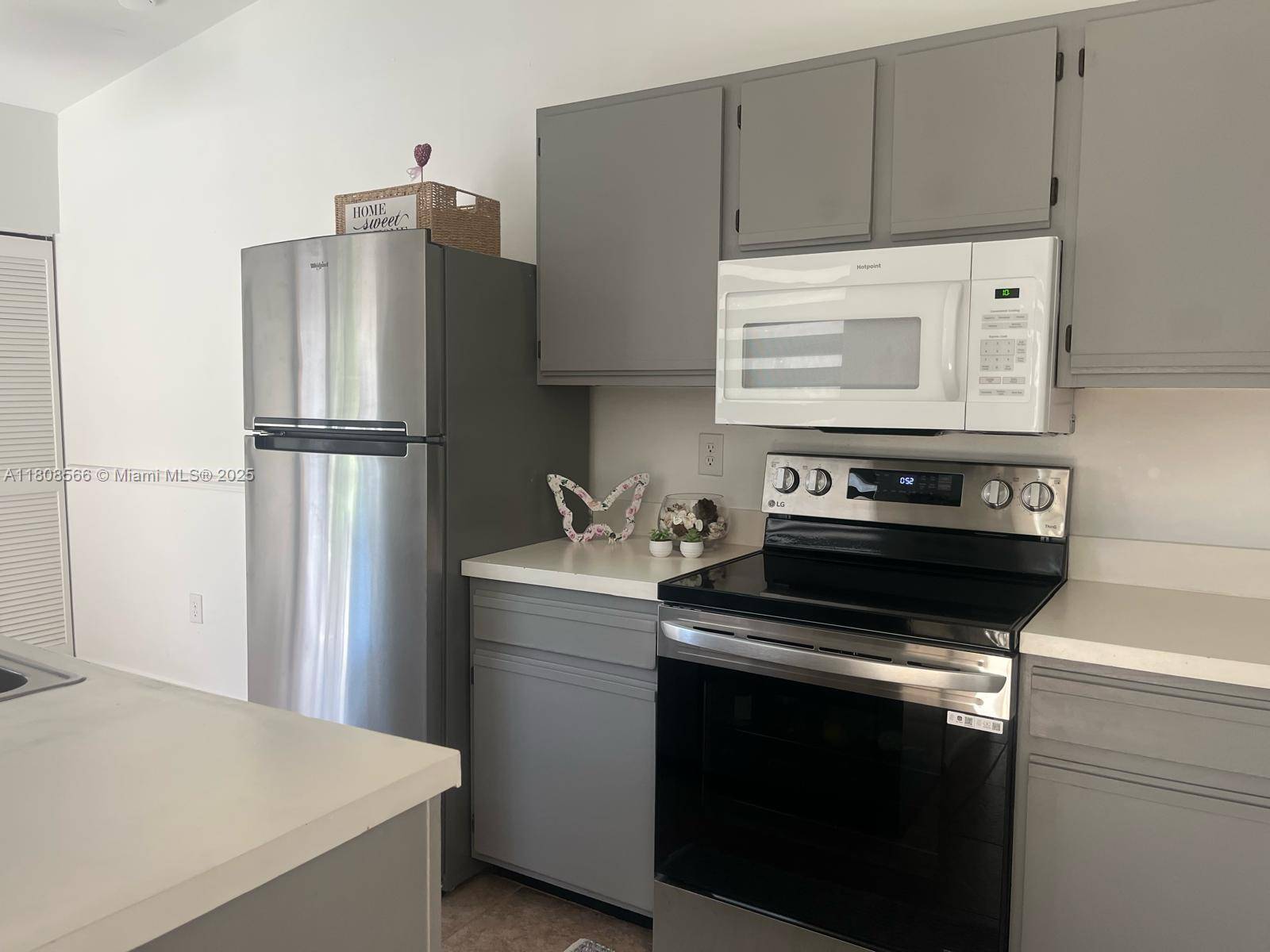 Fort Myers, FL 33907,7164 LILE TER #4