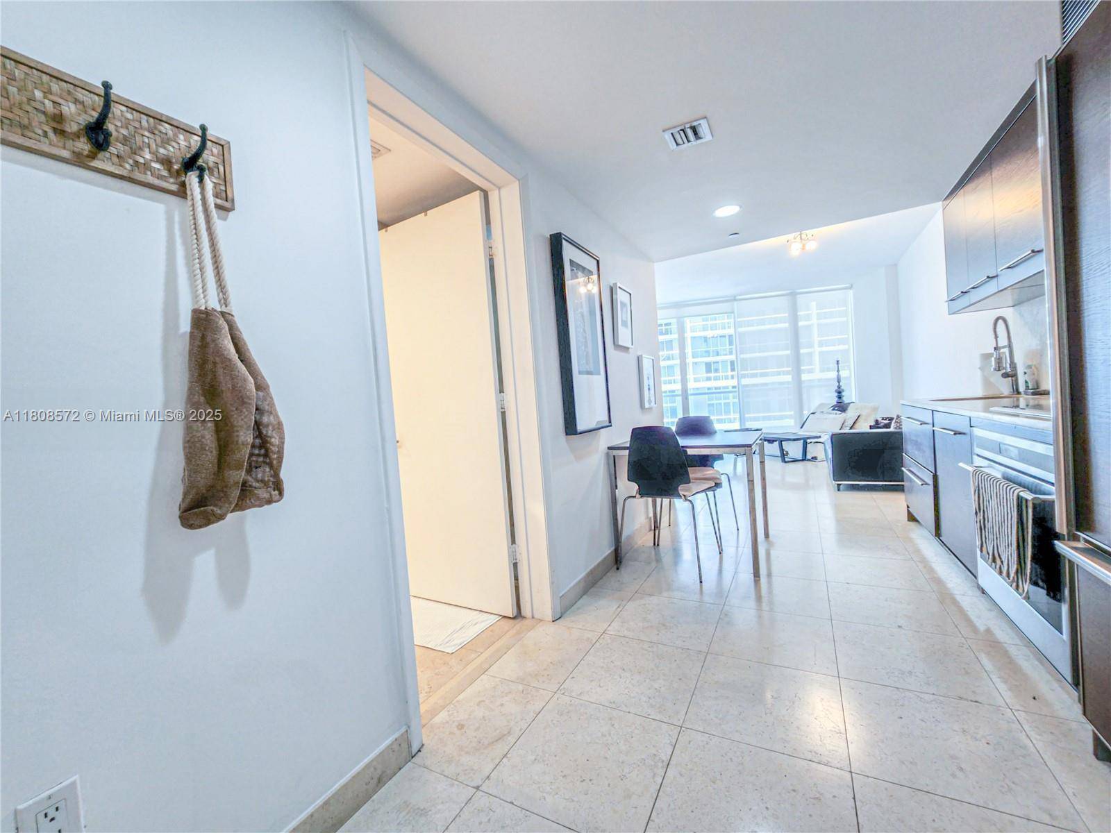Miami, FL 33131,495 Brickell Ave #2906