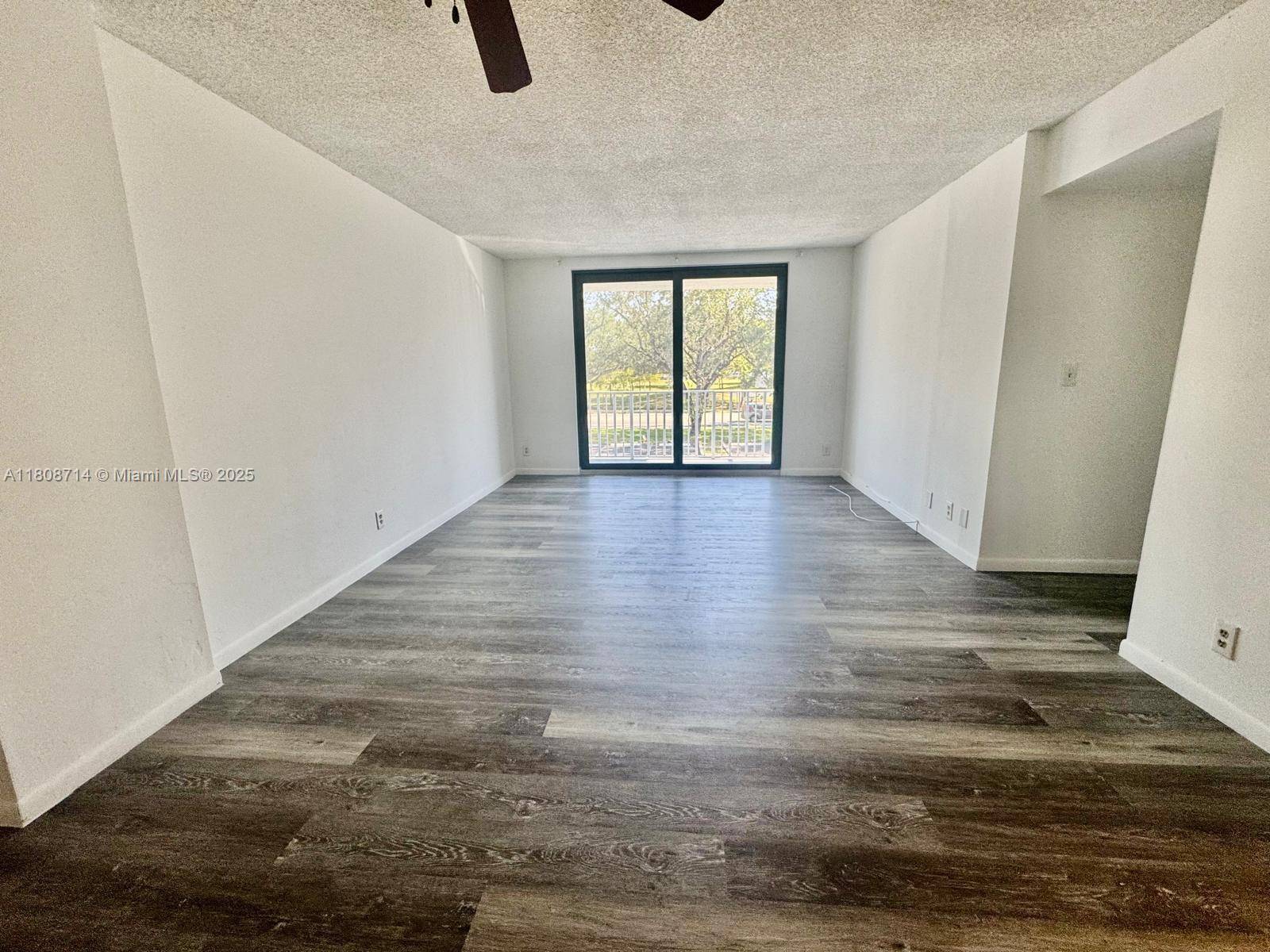 Hollywood, FL 33021,901 Hillcrest Dr #205