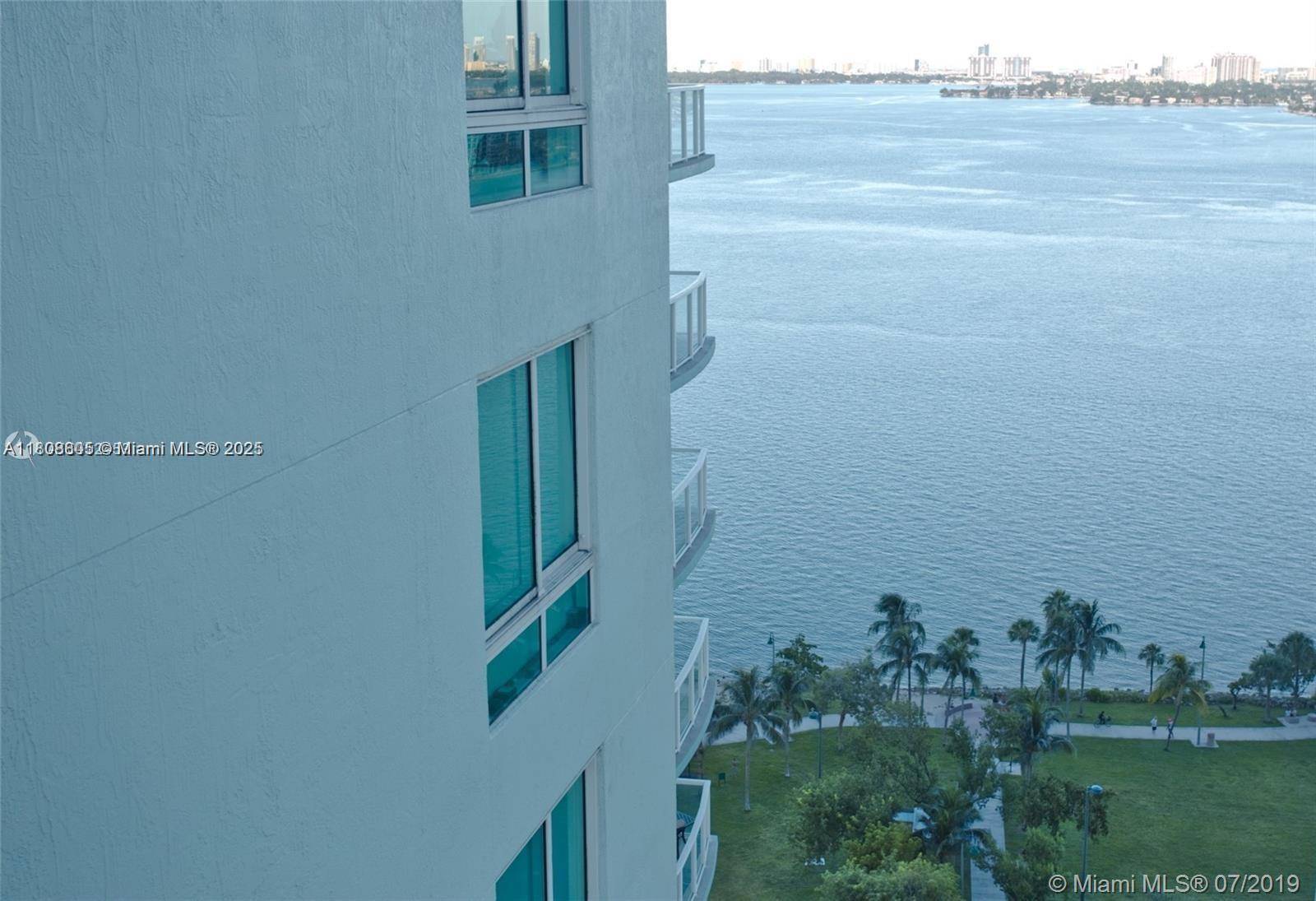 Miami, FL 33132,1900 N Bayshore Dr #2005