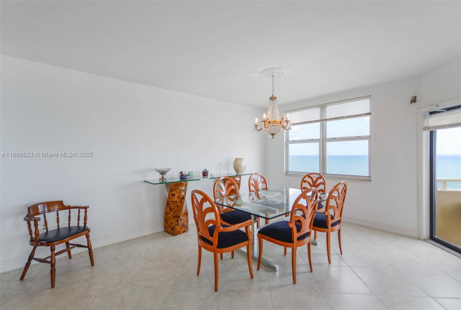 Hallandale Beach, FL 33009,1950 S Ocean Dr #18Q
