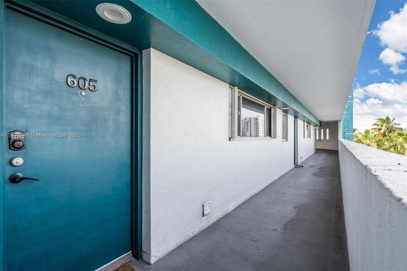 Miami, FL 33125,1700 NW N River Dr #605