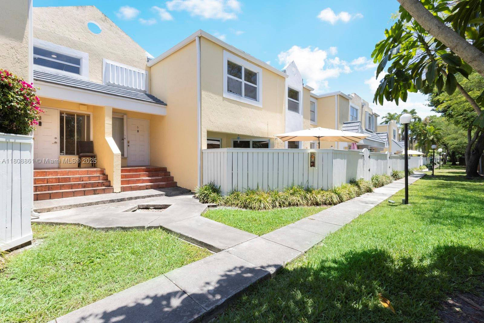 Miami, FL 33155,6870 SW 45th Ln #8