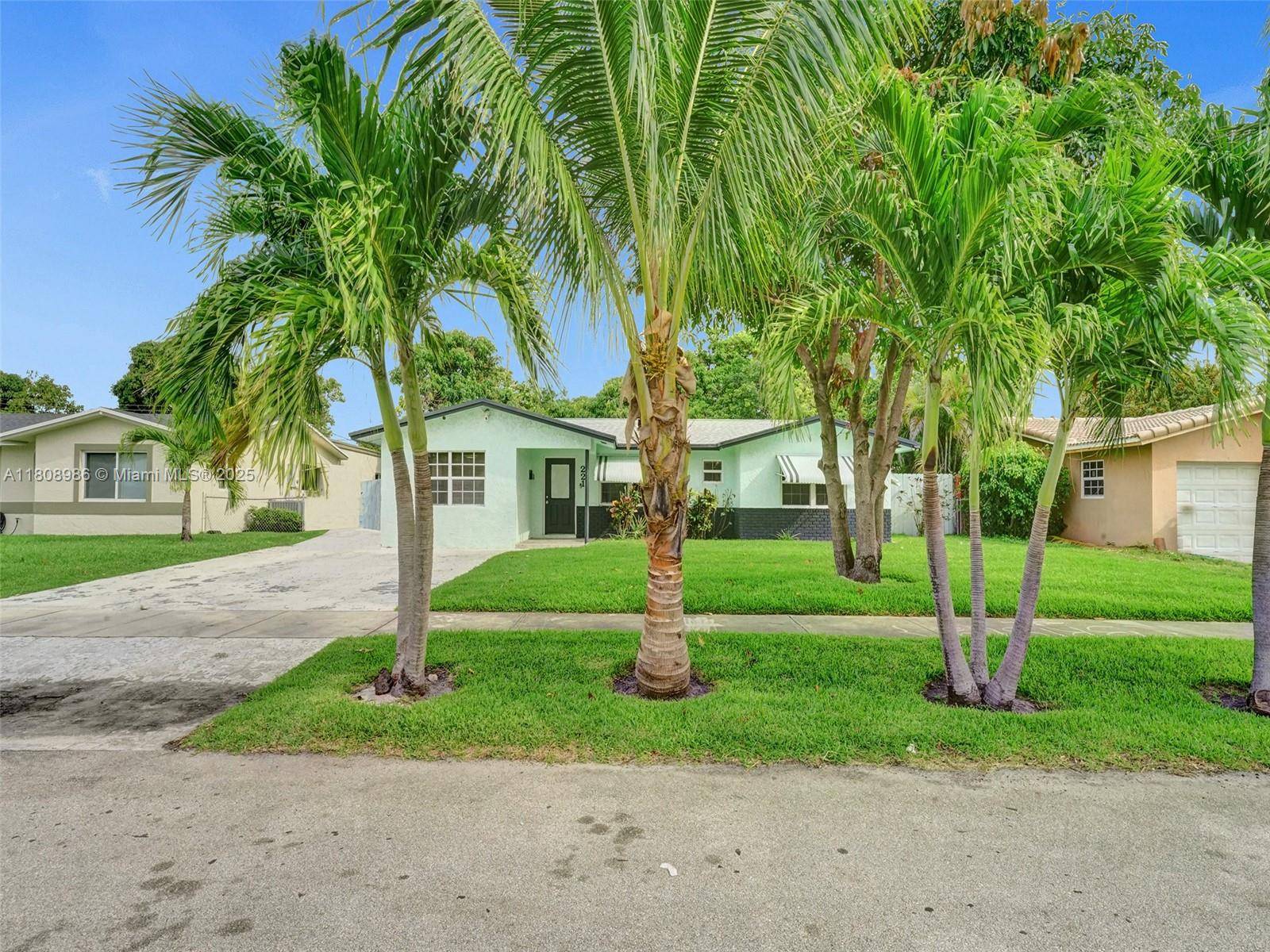 Pompano Beach, FL 33064,221 NE 31st St