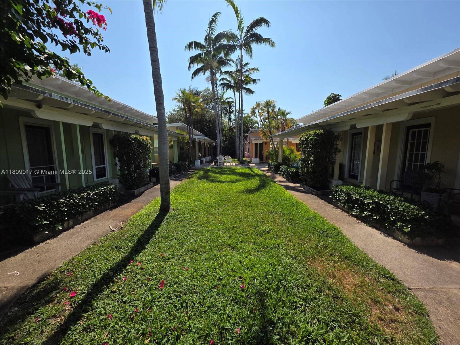 Fort Lauderdale, FL 33304,809 NE 17th Ave #3