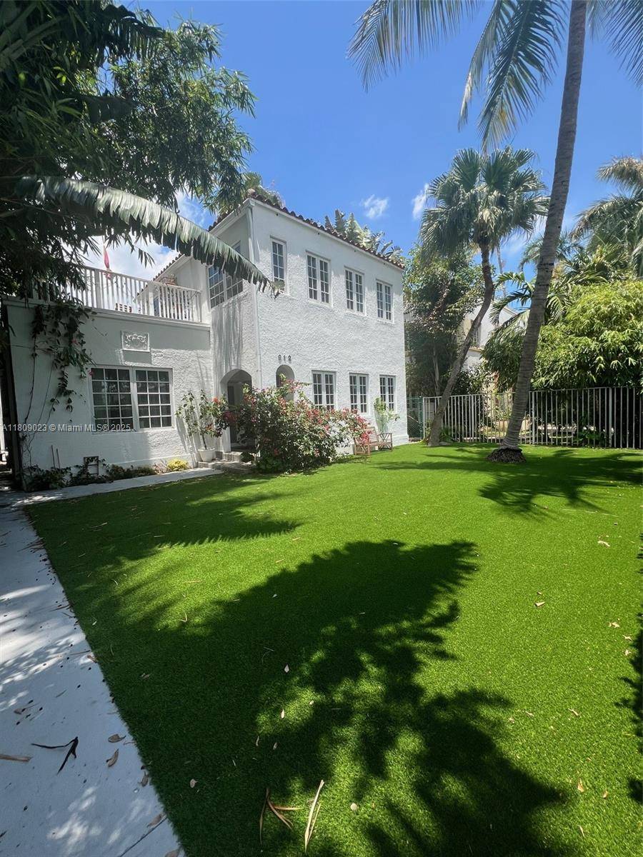 Miami Beach, FL 33139,912 Euclid Ave #3