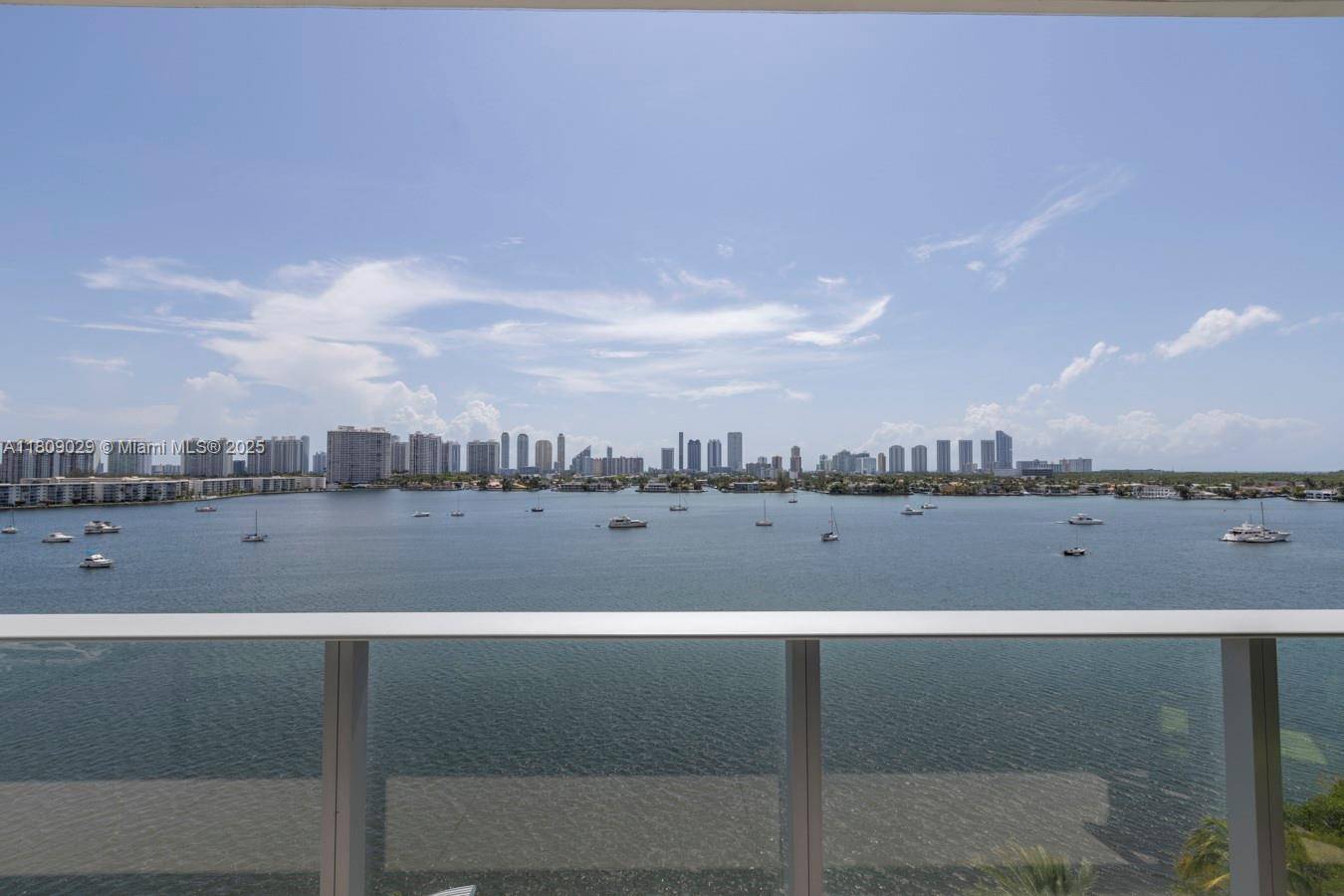 North Miami Beach, FL 33160,17111 Biscayne Blvd #909