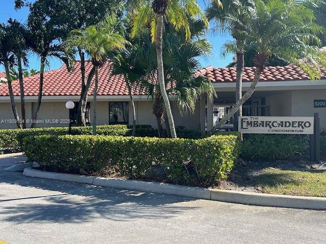 Oakland Park, FL 33334,5326 NE 6th Ave #E23