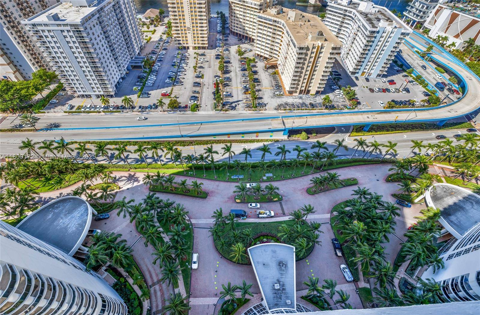Hallandale Beach, FL 33009,1830 S Ocean Dr #2806