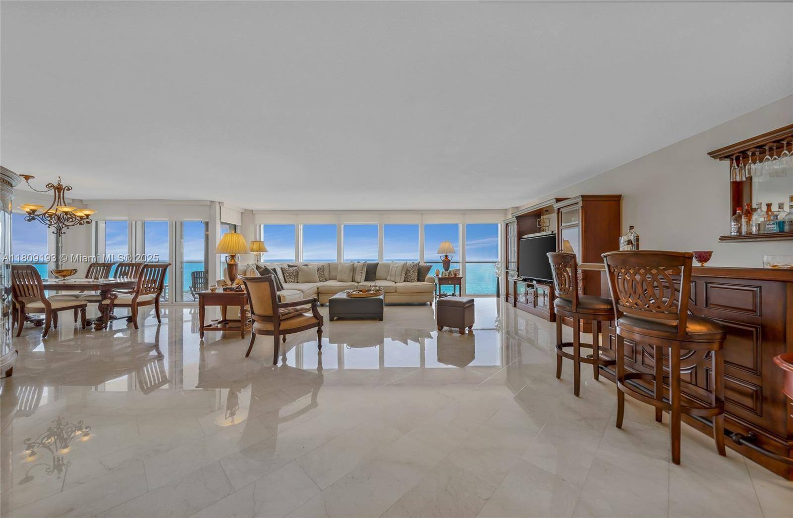 Sunny Isles Beach, FL 33160,16445 Collins Ave #2226