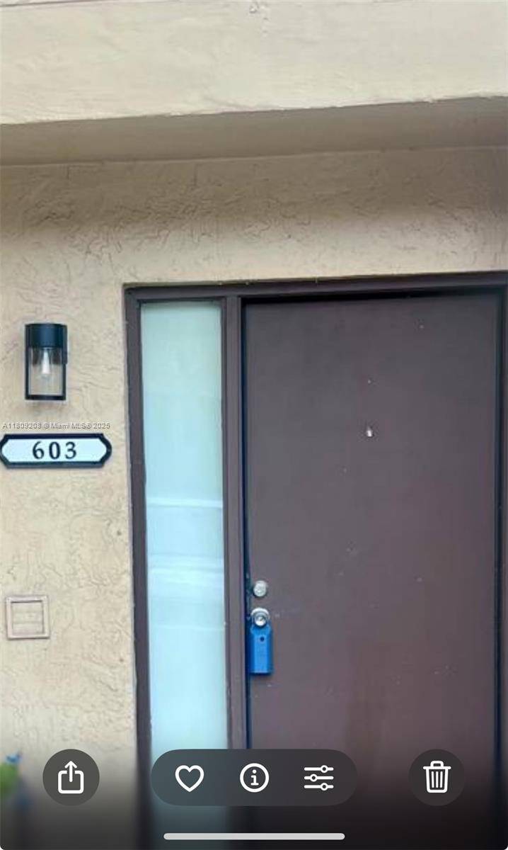 Hialeah, FL 33015,6866 NW 173rd Dr #603