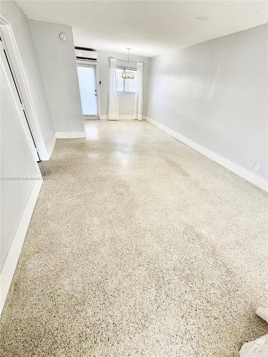 Fort Lauderdale, FL 33316,1601 SE 15th St #1B