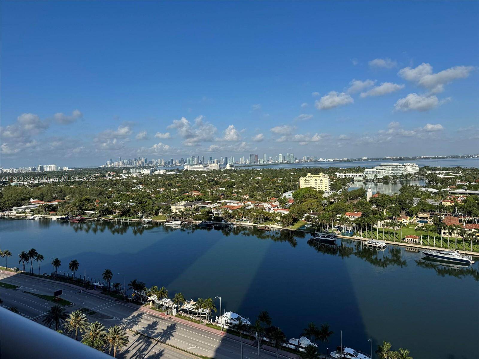 Miami Beach, FL 33140,4779 Collins Ave #2106