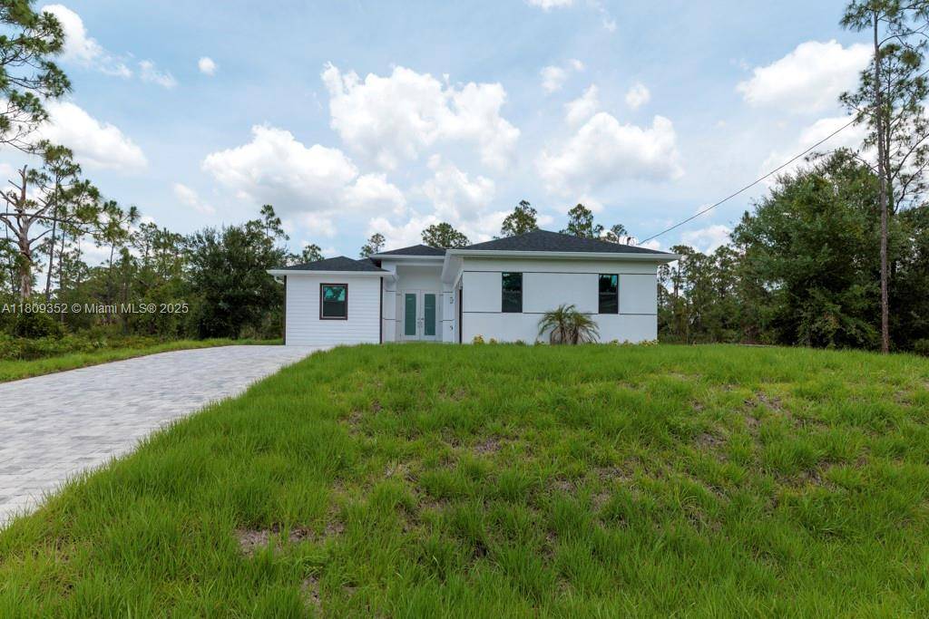 Lehigh Acres, FL 33974,719 Almelia Street East