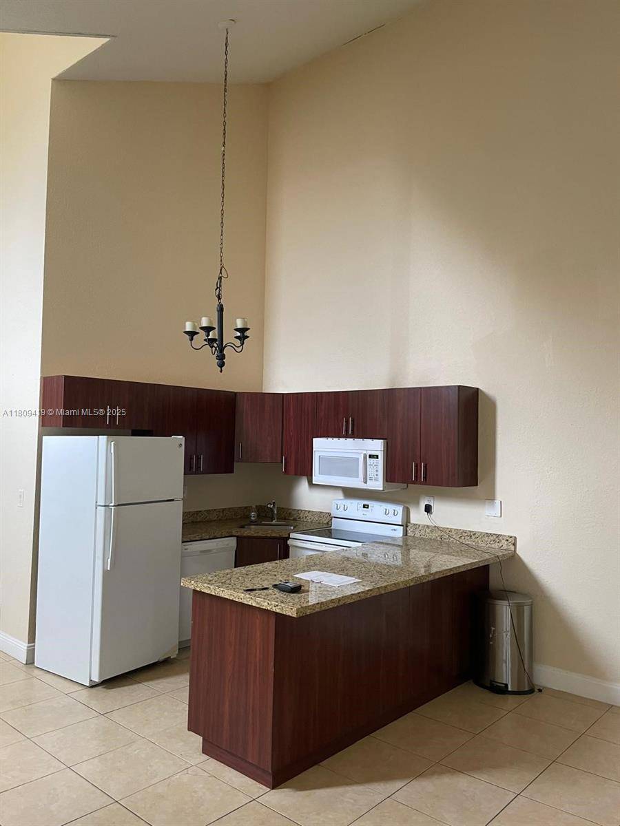 Lauderhill, FL 33313,2421 NW 55th Ave