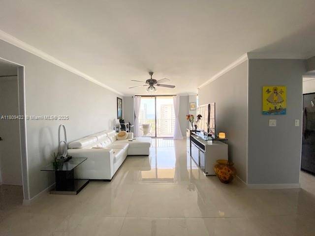 Sunny Isles Beach, FL 33160,290 174th St #2012