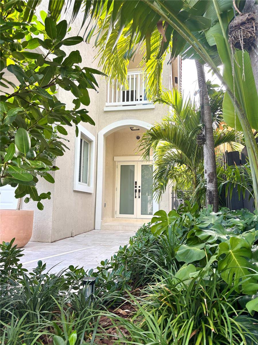 Miami, FL 33133,3146 Mcdonald St #3146