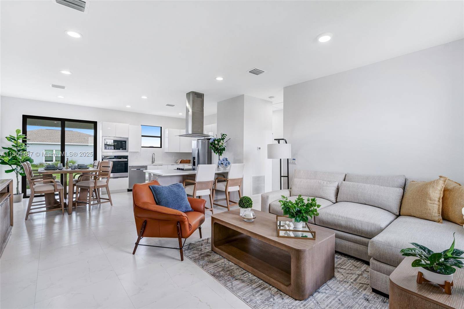 La Belle, FL 33935,9018 W CASTLE CIR