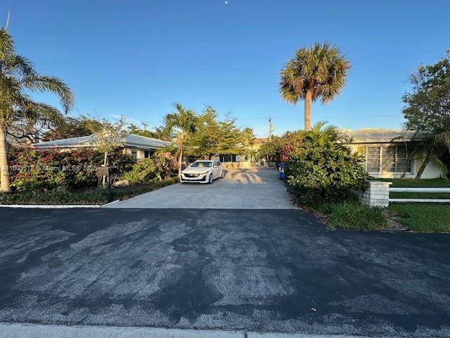 Lauderdale By The Sea, FL 33308,4512 Seagrape Dr