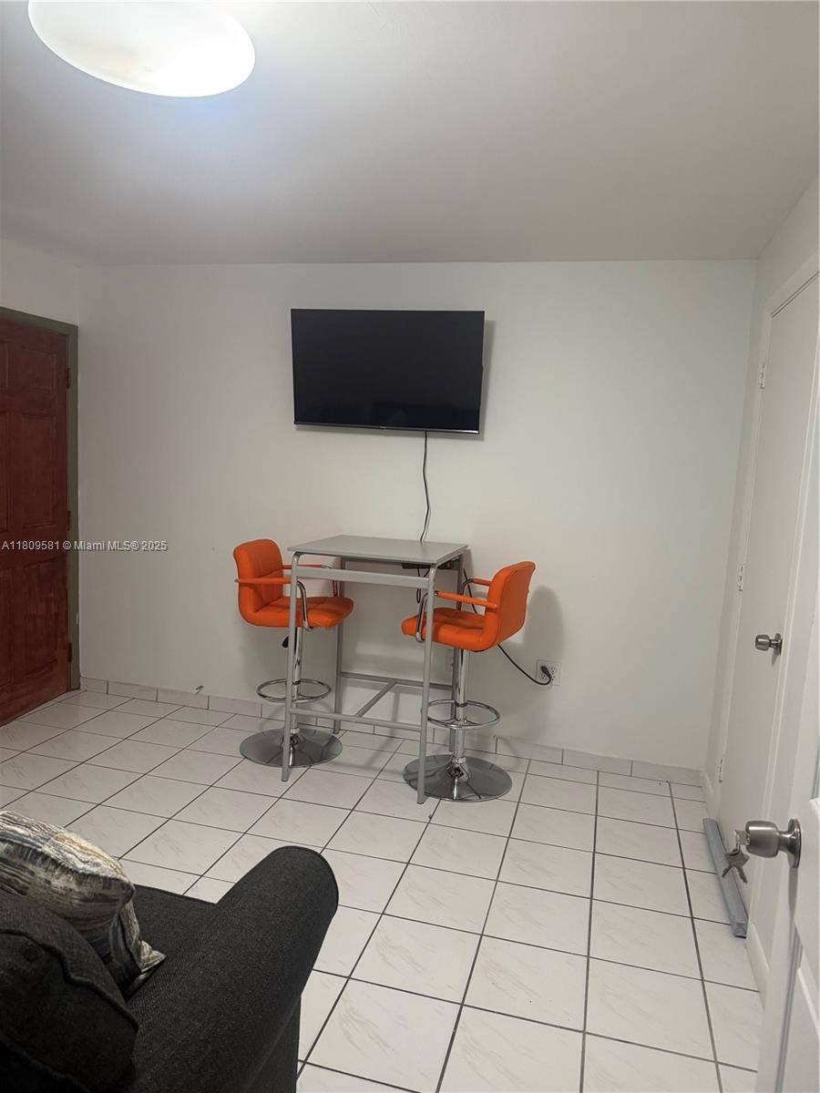 West Miami, FL 33144,6367 SW 15th St