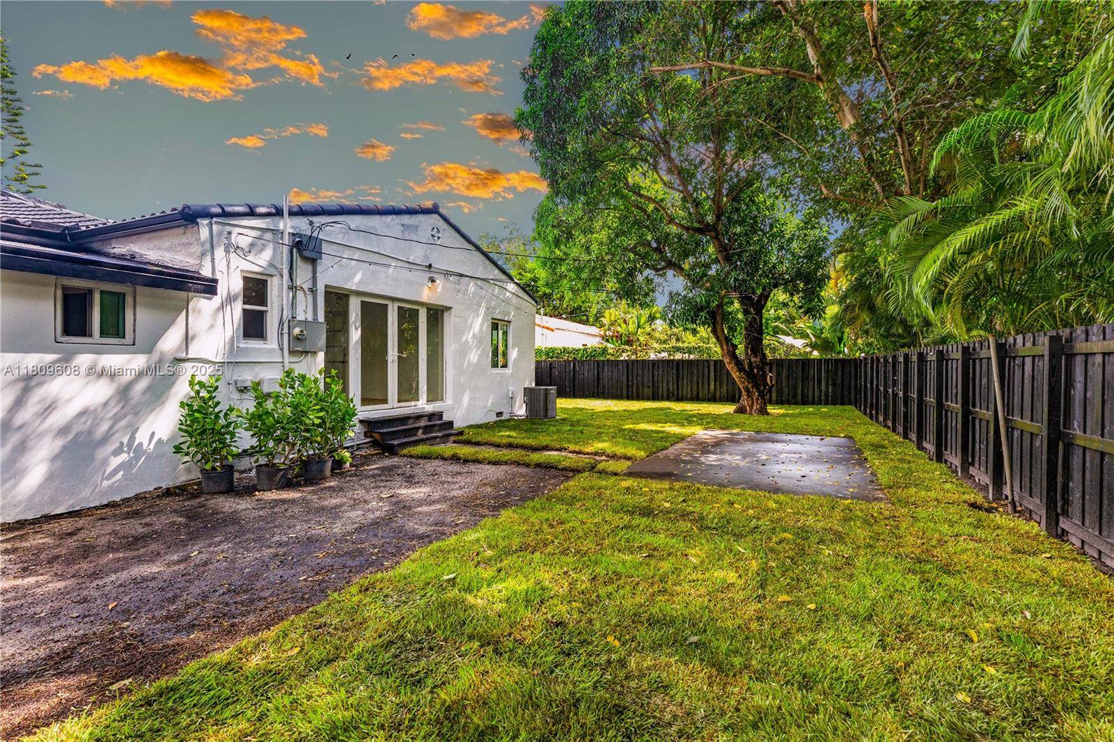 Miami Shores, FL 33150,152 NW 103rd St