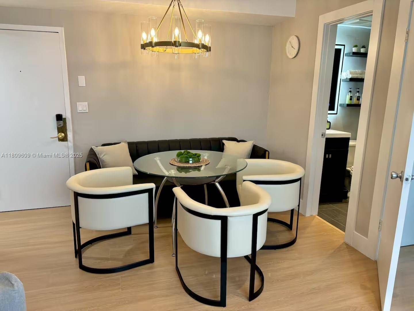 Miami Beach, FL 33139,750 Collins Ave #206