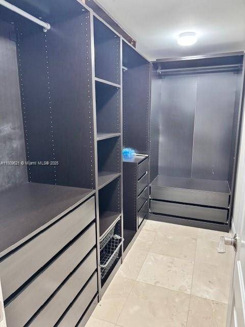 Sunny Isles Beach, FL 33160,251 174th St #1112