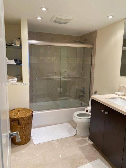 Sunny Isles Beach, FL 33160,251 174th St #1112