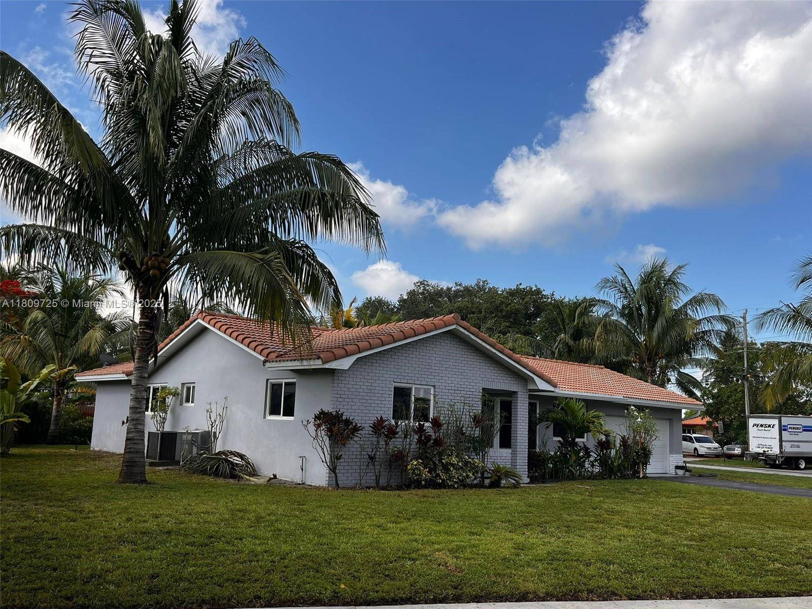 Plantation, FL 33317,4888 NW 8th Ct