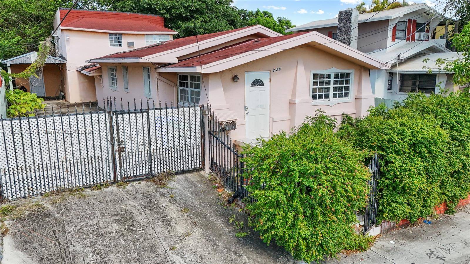 Miami, FL 33125,226 NW 16th Ave