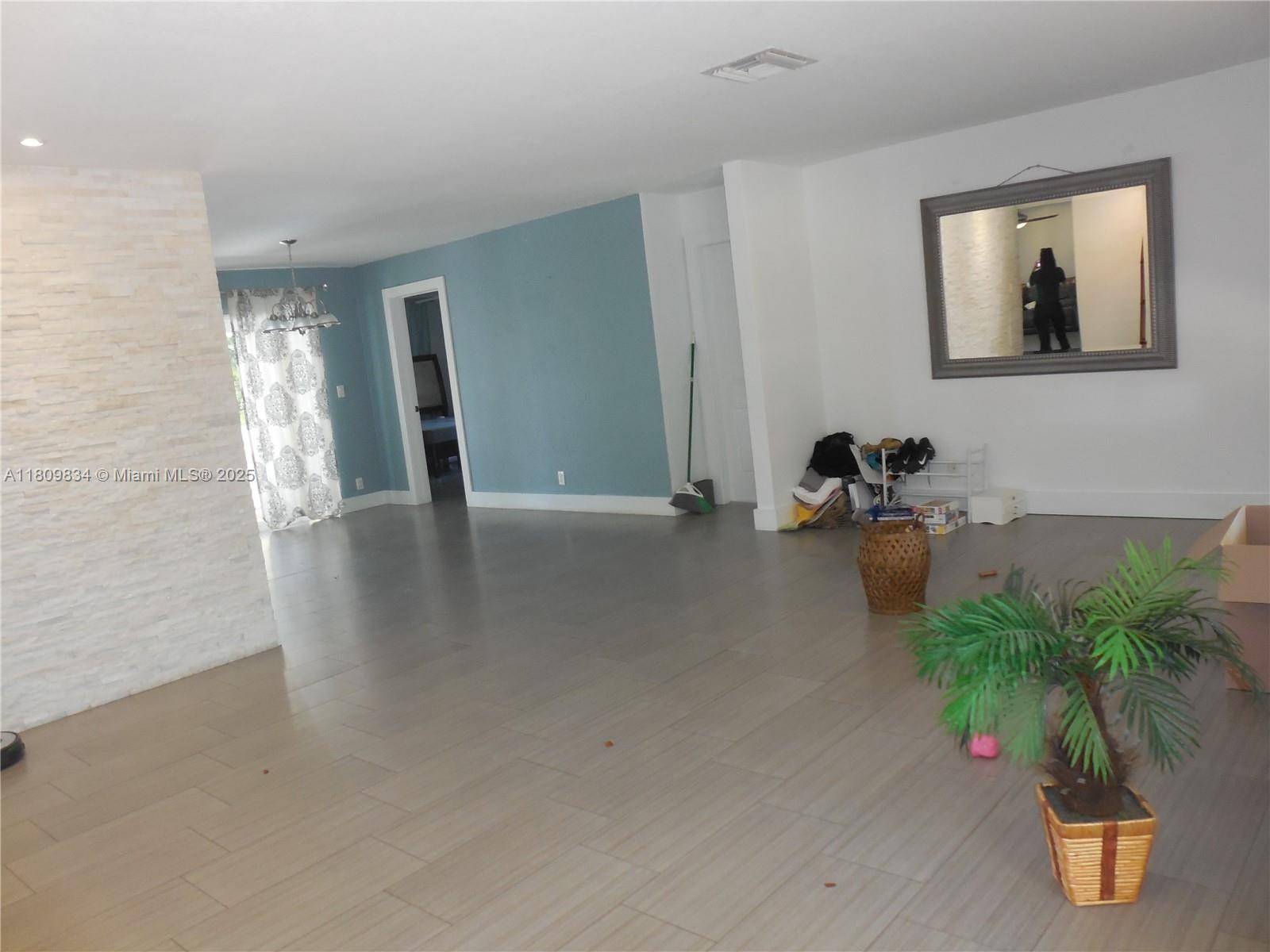 Hialeah, FL 33014,8090 W 18 court