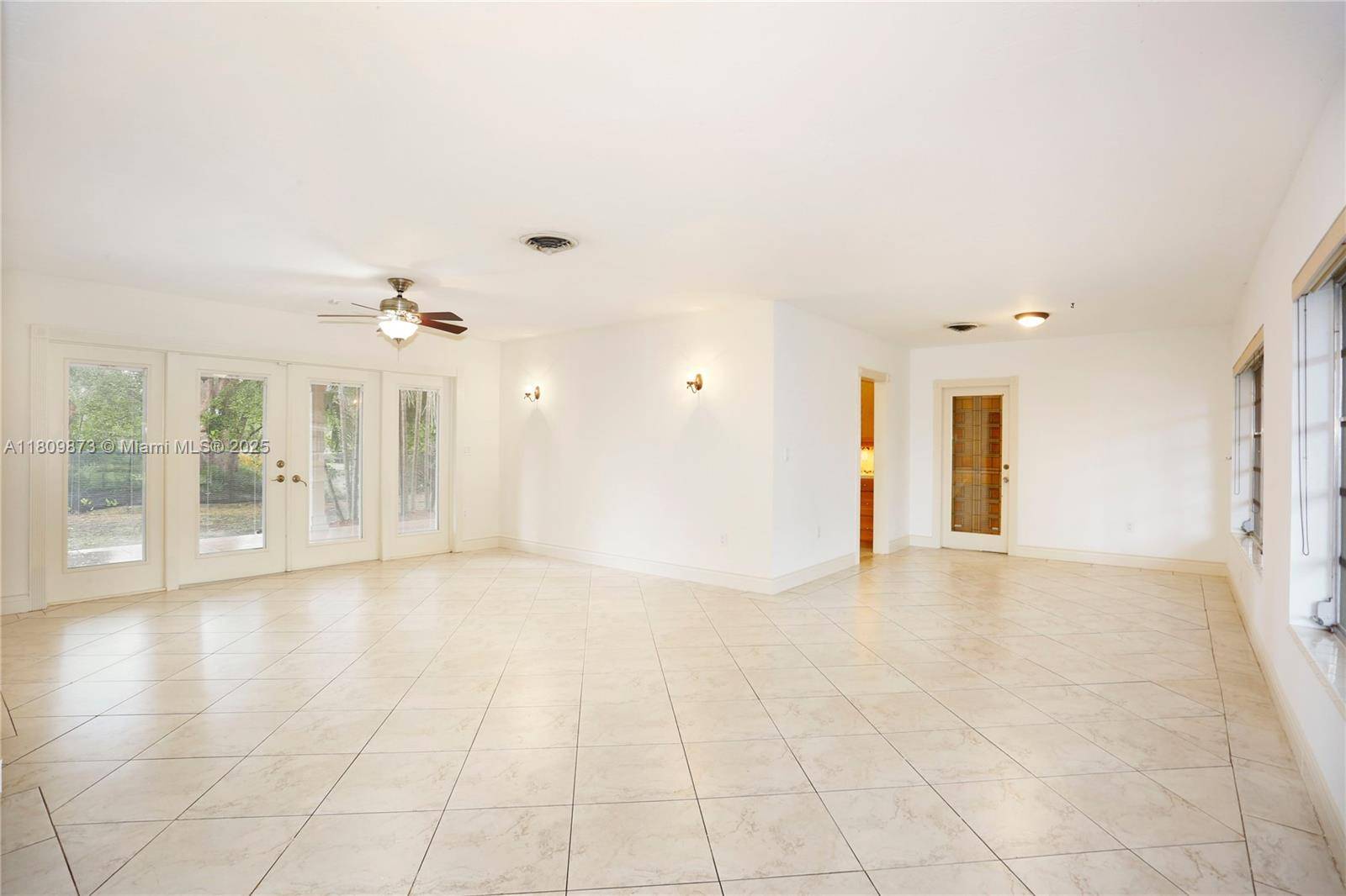 South Miami, FL 33143,6200 SW 63rd Ave