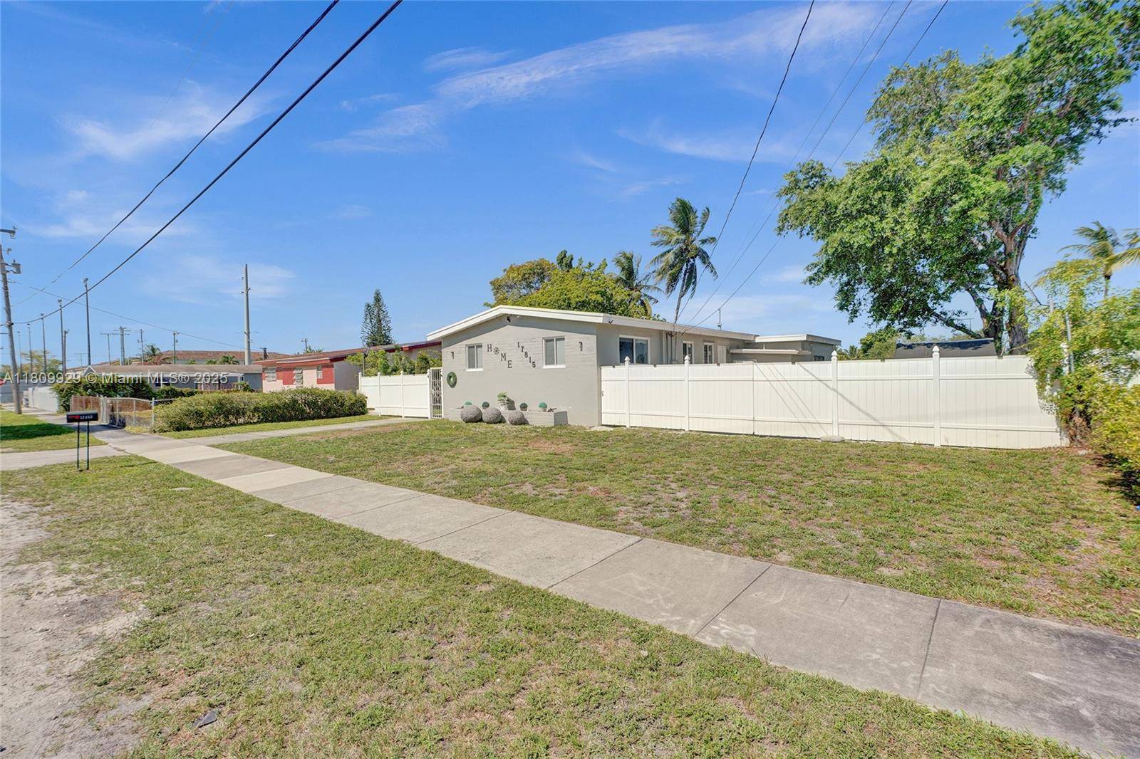 Miami Gardens, FL 33056,17815 NW 29th Ct