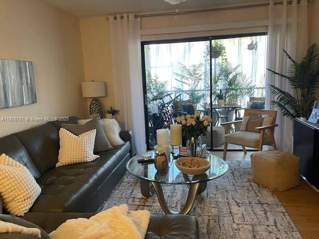 Deerfield Beach, FL 33442,1256 S Military Trl #924