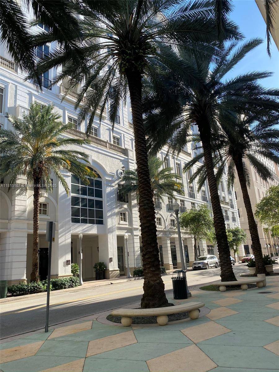 Coral Gables, FL 33134,10 Aragon Ave #713